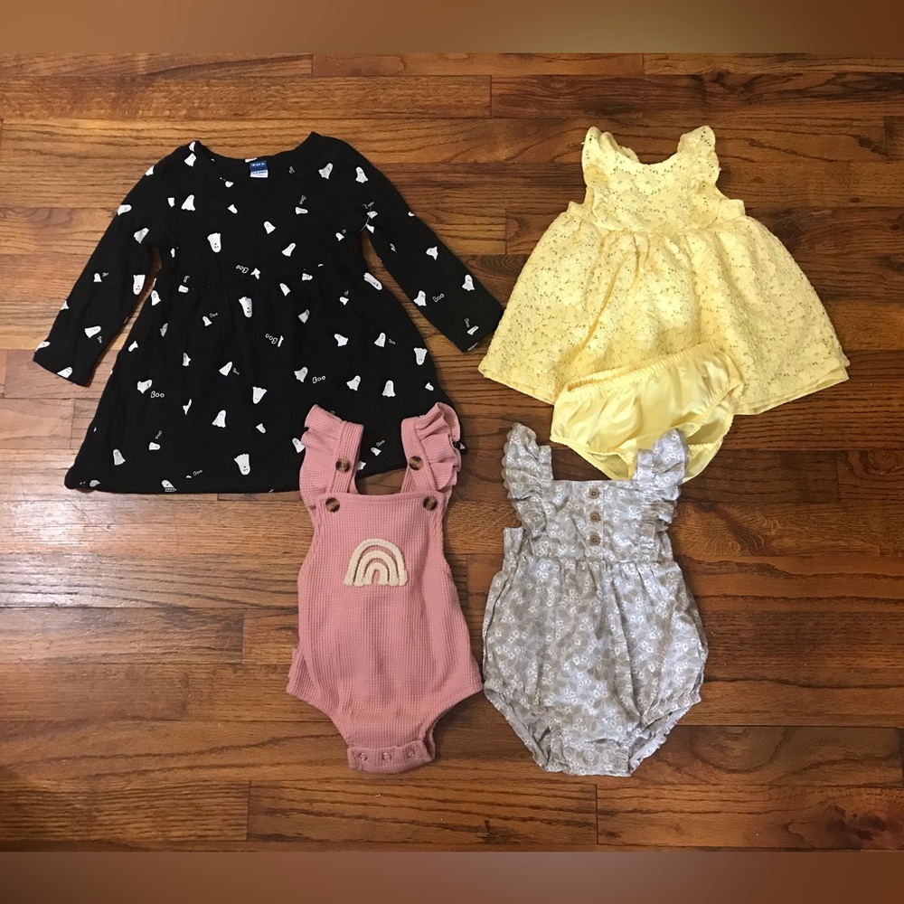 Baby Girls Dress One Piece Outfit Bundle
Black Halloween Ghost Boo Dress…